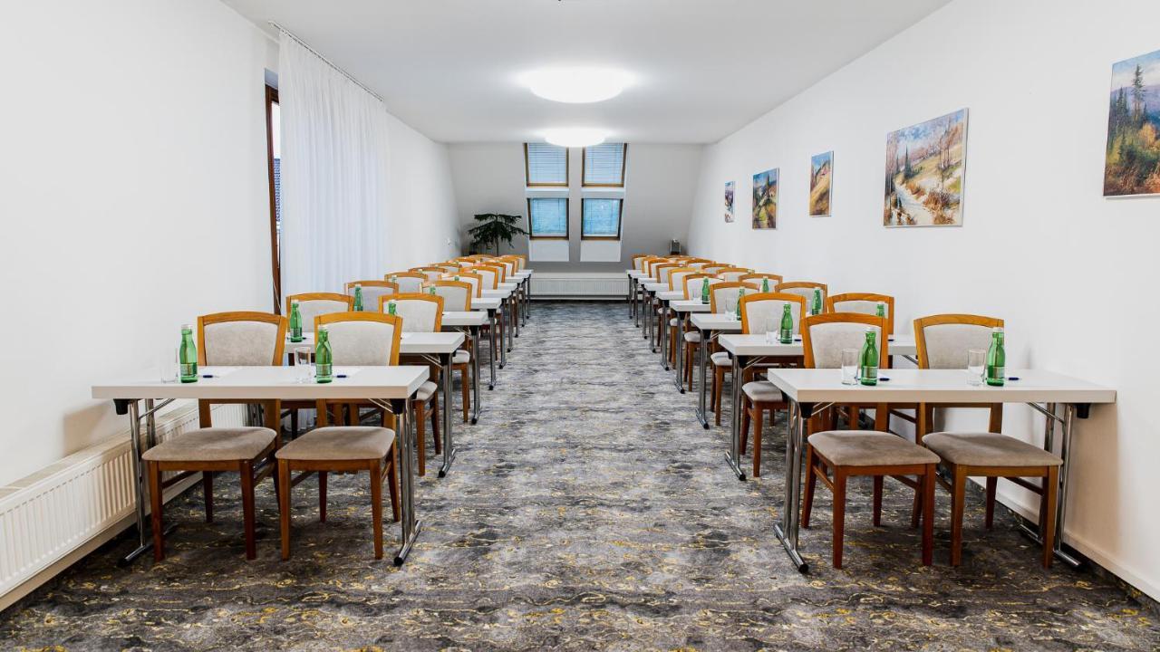 Hotel Horal Rožnov pod Radhoštěm 외부 사진