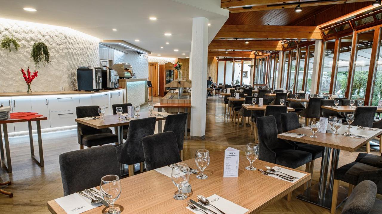 Hotel Horal Rožnov pod Radhoštěm 외부 사진