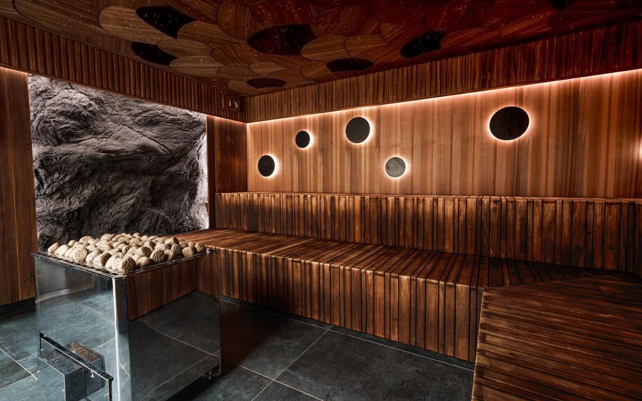 Hotel Horal Rožnov pod Radhoštěm 외부 사진