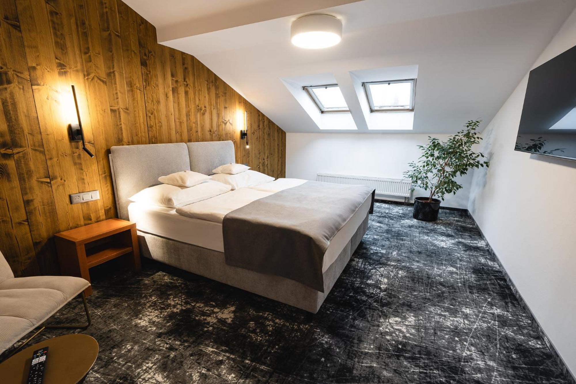 Hotel Horal Rožnov pod Radhoštěm 외부 사진
