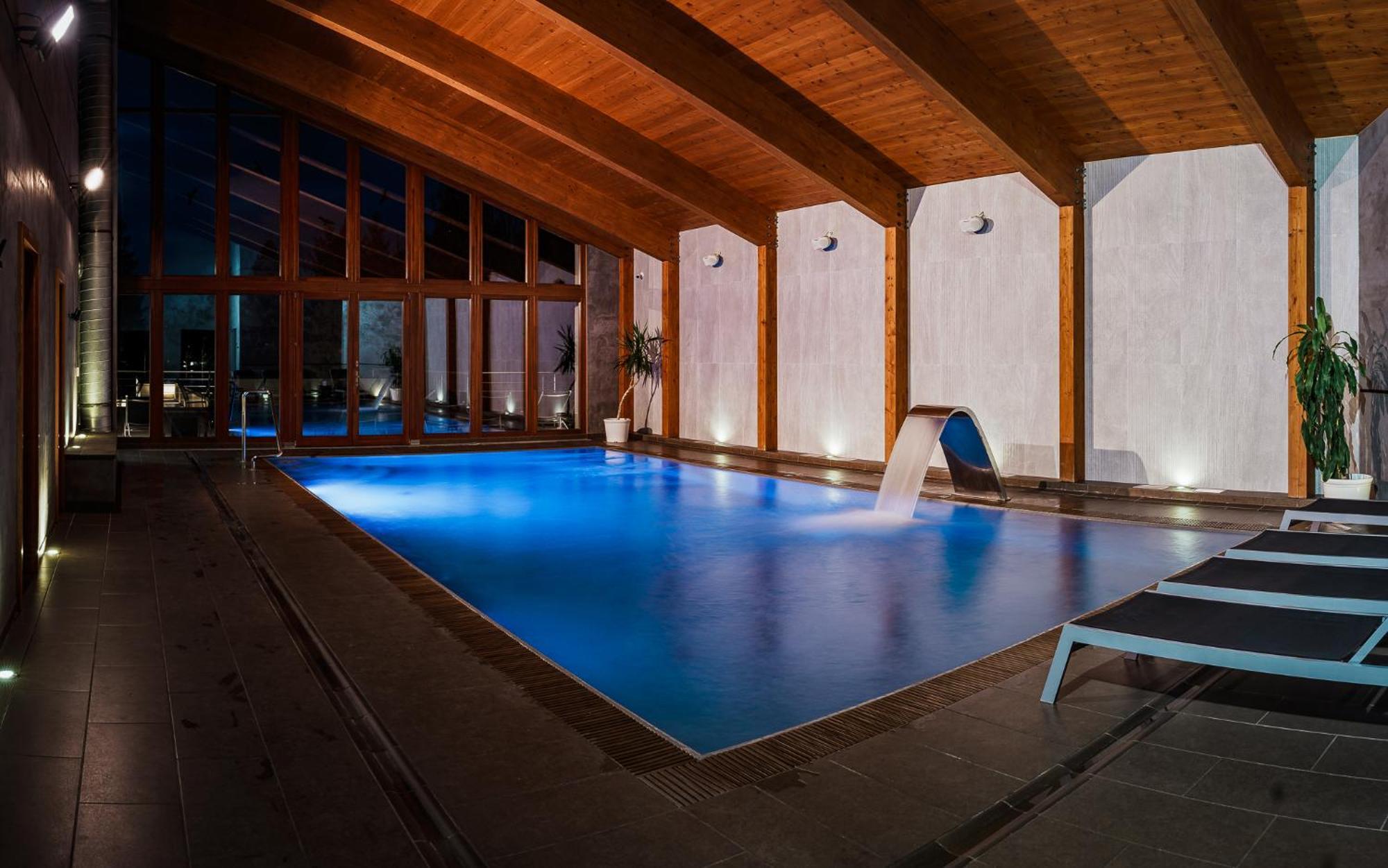 Hotel Horal Rožnov pod Radhoštěm 외부 사진