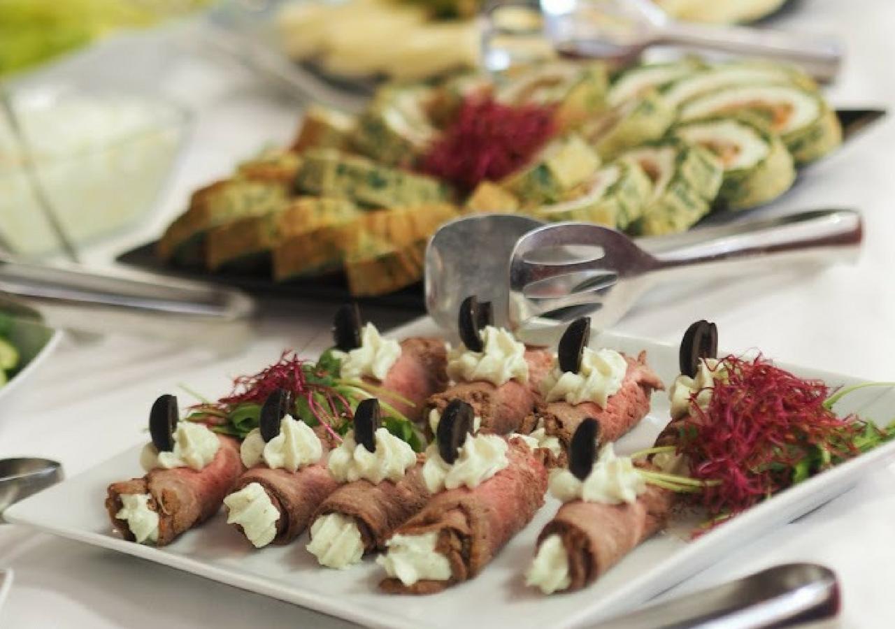 Hotel Horal Rožnov pod Radhoštěm 외부 사진